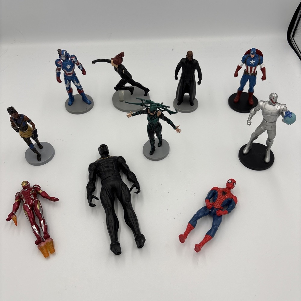 Marvel Lot of 10 Figures PVC Cake Toppers Black Panther Captain America Ironman